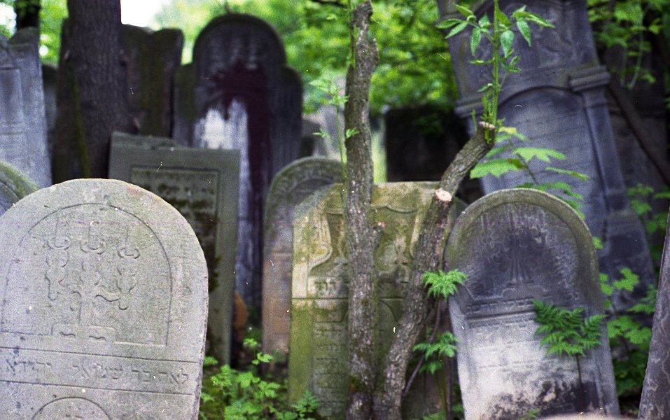 39-  Szydlowiec 97 Le cimetière Kirkut