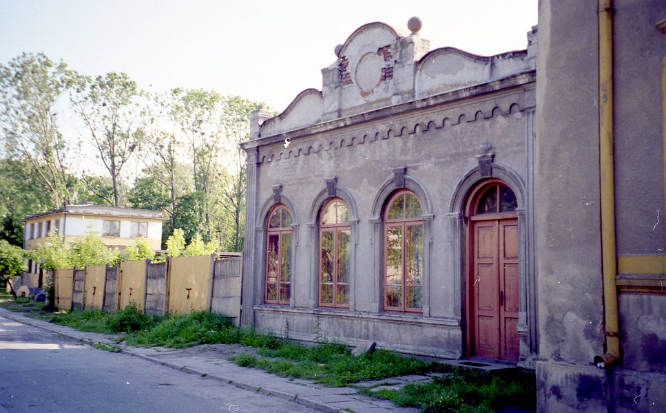 43- Szydlowiec 97 Synagogue Eisenberg