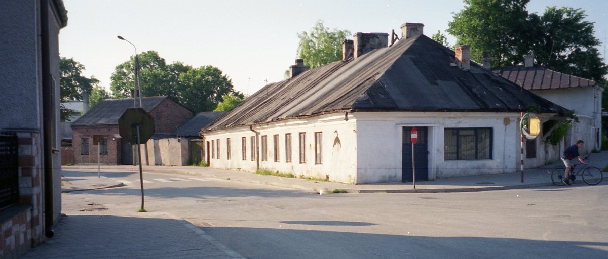 50-  Szydlowiec 97 vieilles maisons