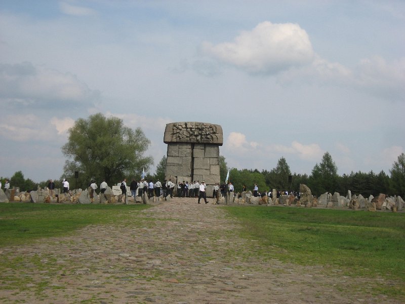 3- 1 Treblinka le monument